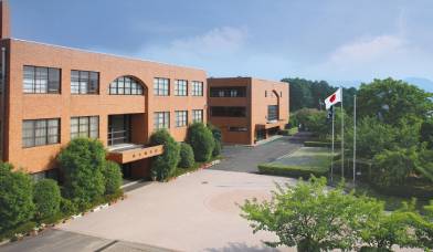 西大和学園高等学校1