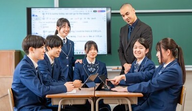 久留米信愛高等学校