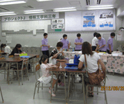 神奈川県 川崎総合科学高校 デザイン科1年生と情報工学科3年生のみなさん4