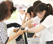 山梨県 峡南高校 情報ビジネス科 地域活性化プロジェクトチームのみなさん 3