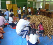 熊本県 芦北町立大野小学校 児童のみなさん2
