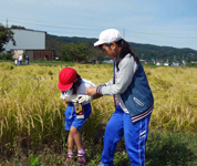 長野県　佐久市立野沢小学校　全児童のみなさん4