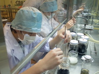 長野県 上伊那農業高校 生物科学科・バイテク班のみなさん1