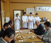 北海道　森高校　２年次生「調理」選択のみなさん4