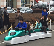 栃木県 宇都宮工業高校 科学技術研究部のみなさん2