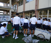佐賀県 佐賀市立鍋島中学校 45人の有志生徒のみなさん3