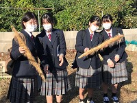 佐賀県 唐津南高校 生活教養科3年生「FINM(ふぃんも)」のみなさん1