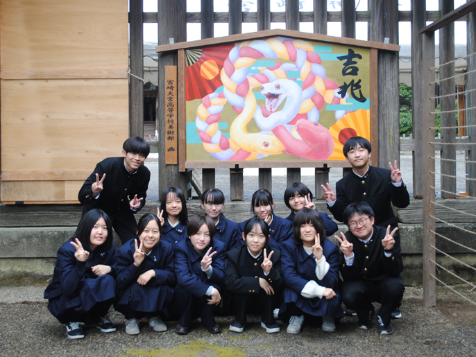 宮崎県　宮崎大宮高校　美術部のみなさん3