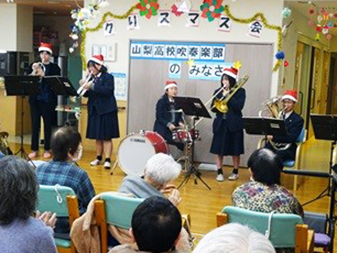 山梨県　 山梨高校　生徒会のみなさん3
