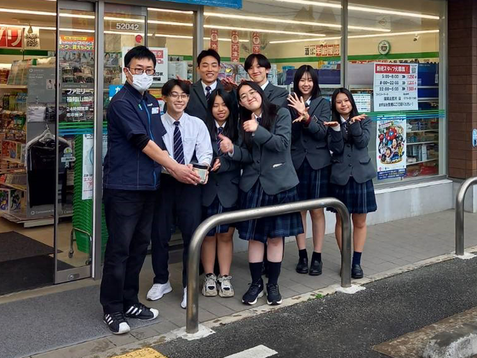 京都府 福知山成美高校 生徒会のみなさん1
