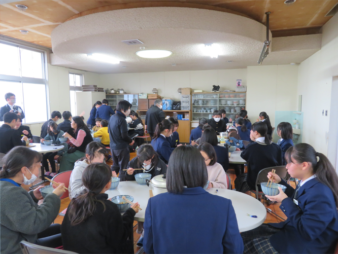 愛媛県 今治南高校 魅力化プロジェクトチームのみなさん1