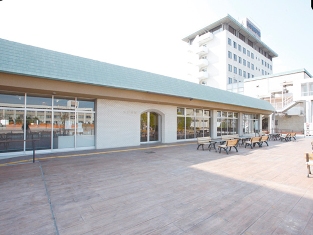 岐阜聖徳学園大学の学食