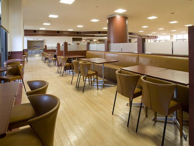 九州共立大学の学食