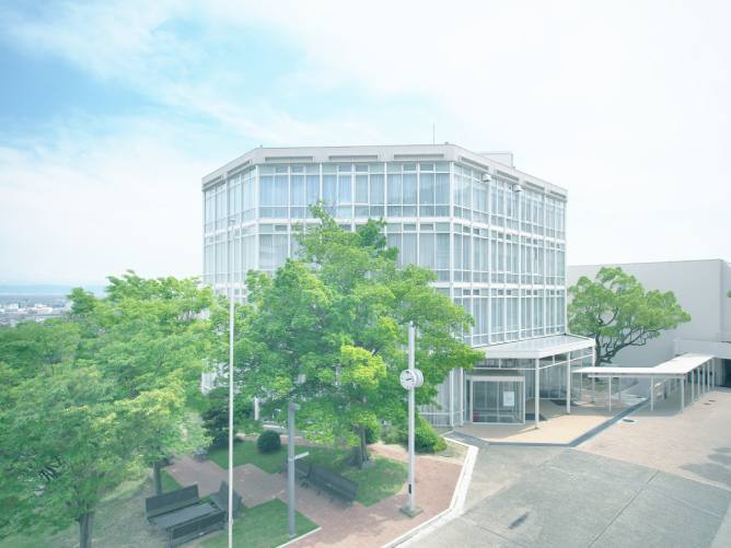 甲南女子大学の学食