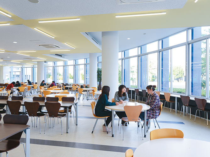 鈴鹿医療科学大学