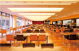 名城大学の学食