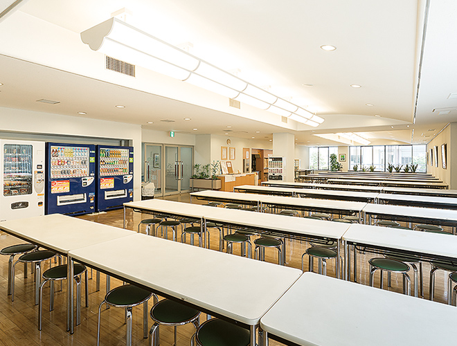 大阪総合保育大学短期大学部の学食