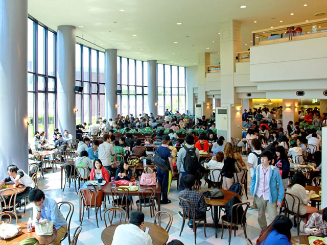 札幌大学の学食