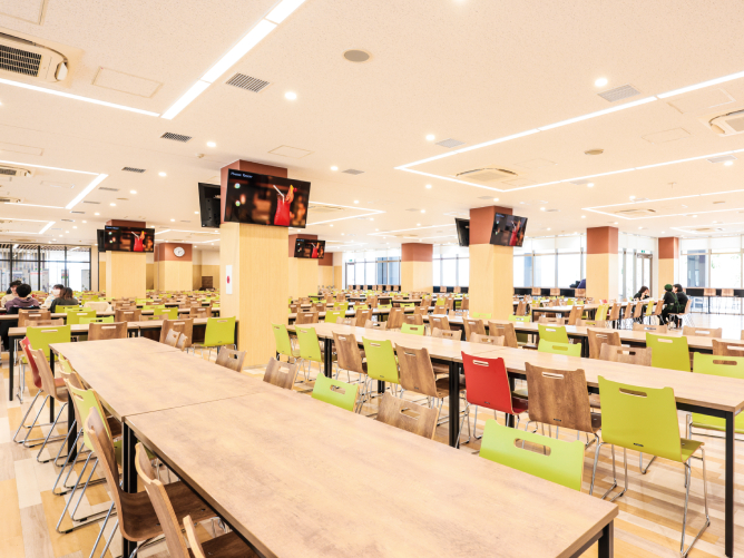 摂南大学の学食