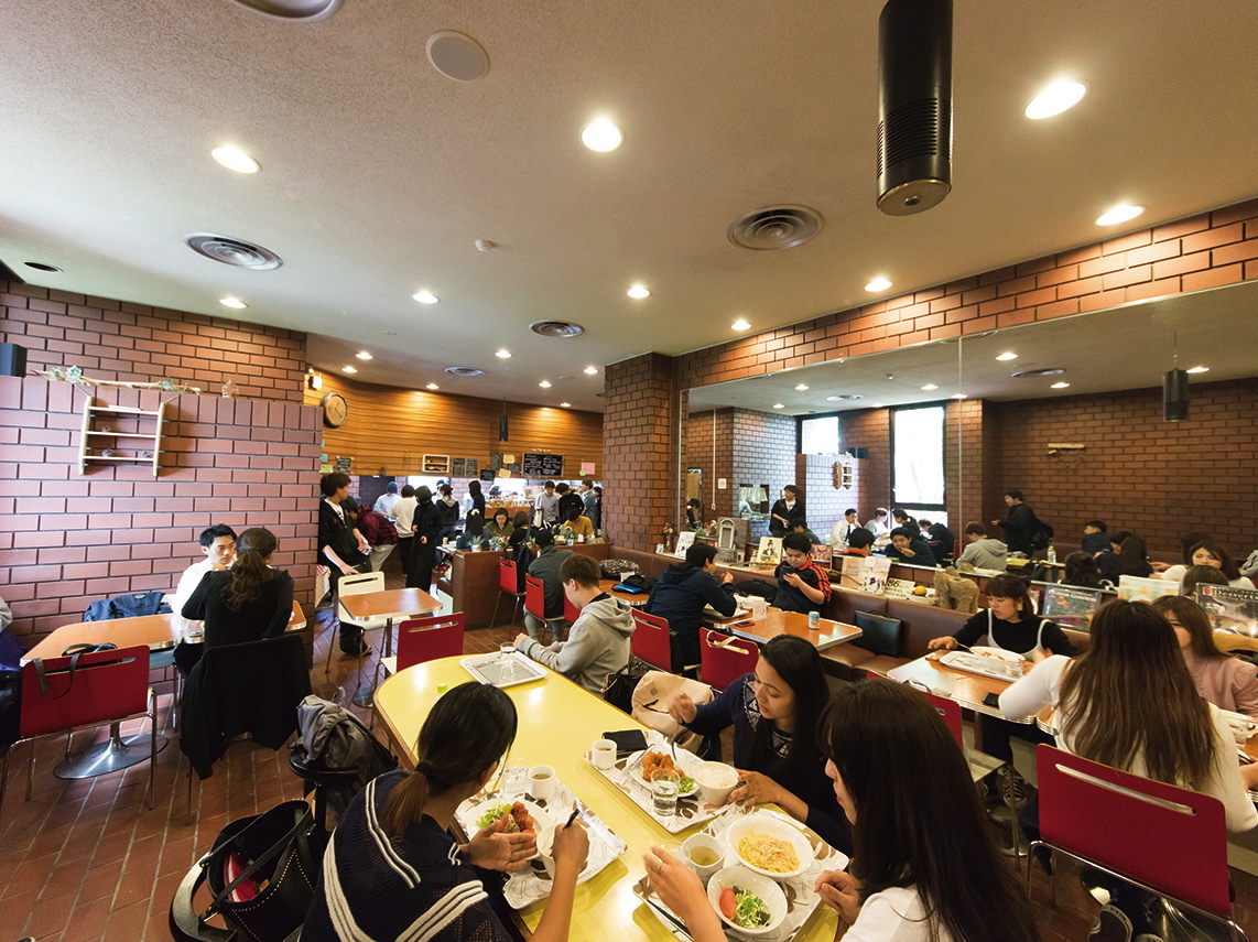 九州産業大学の学食