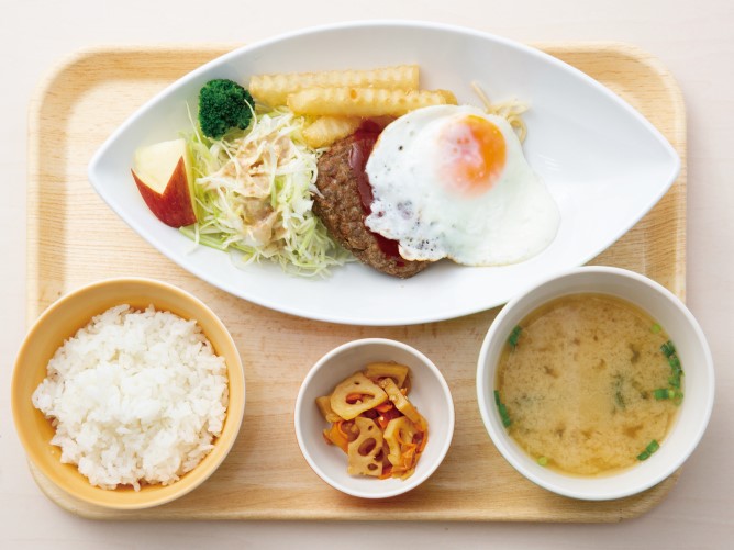 西九州大学の学食