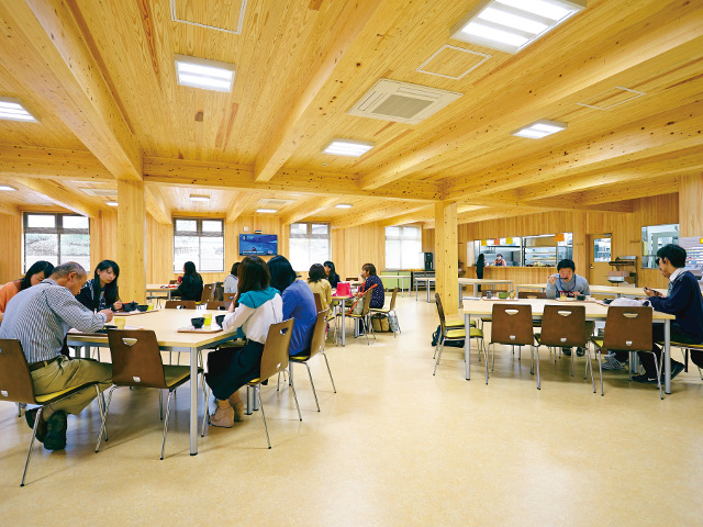 吉備国際大学の学食
