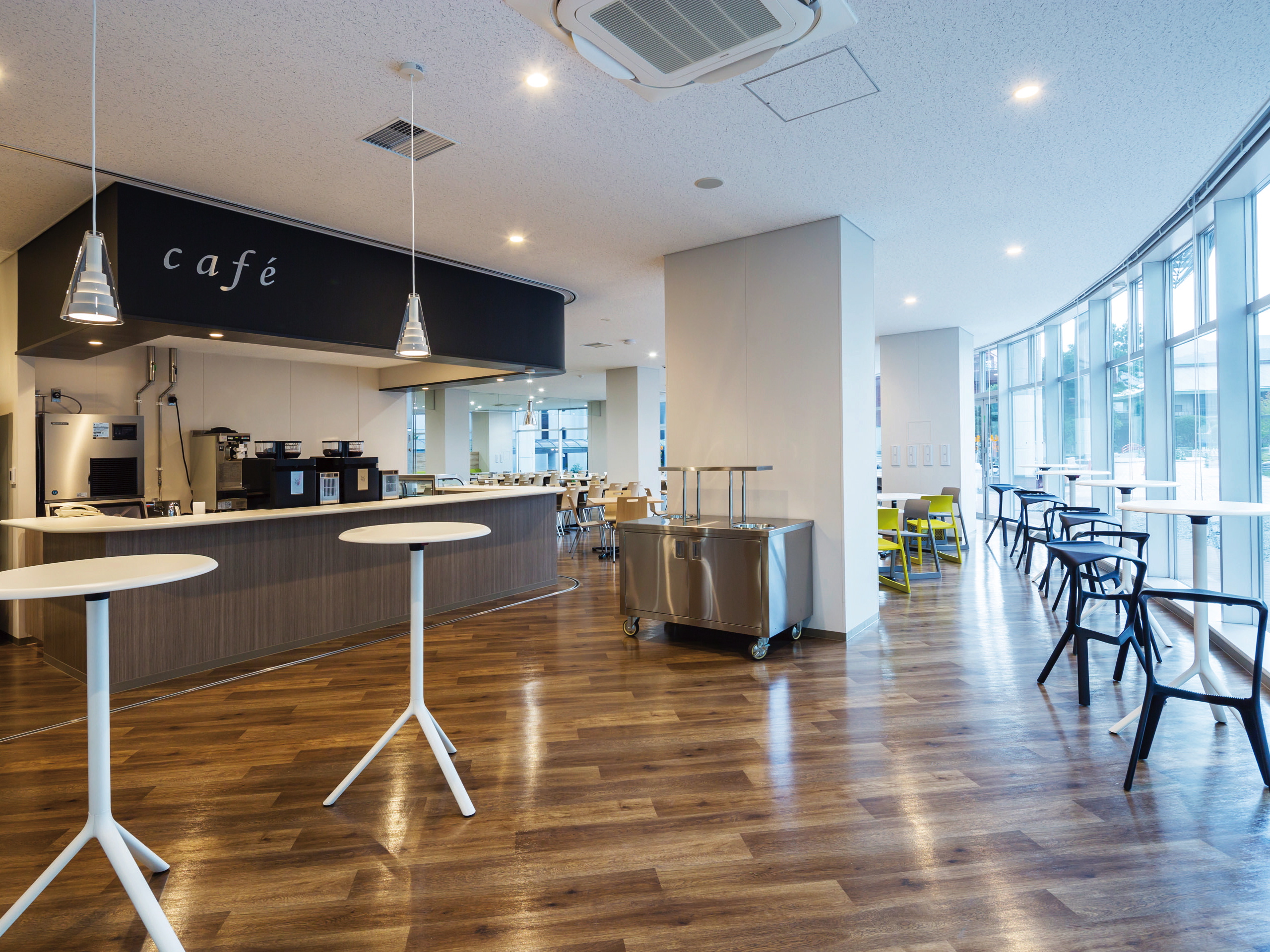 崇城大学の学食