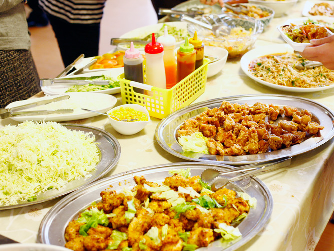 愛知学泉大学の学食