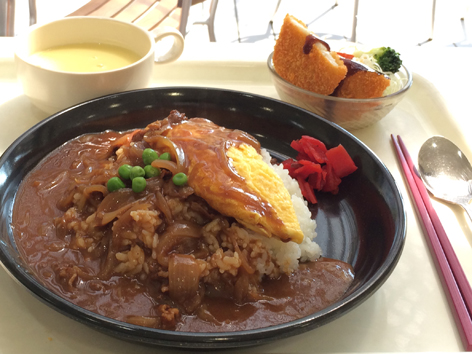 関西福祉大学の学食