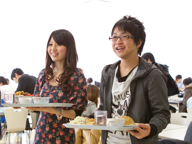 北里大学の学食