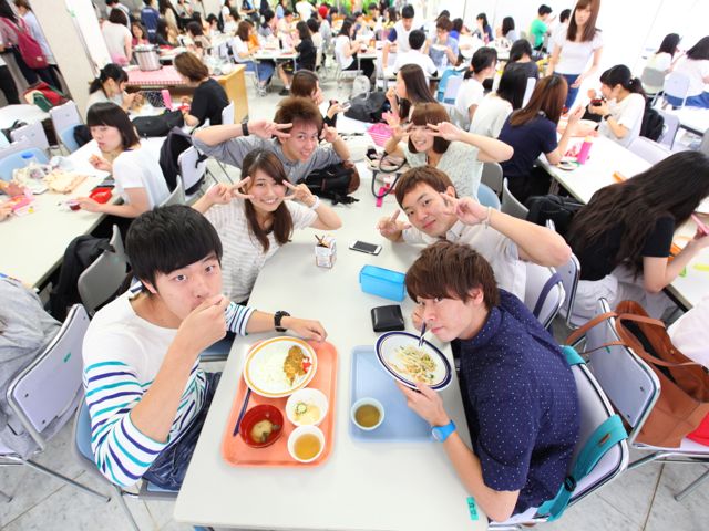 美作大学の学食