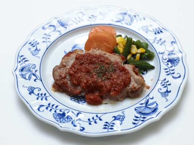 日本栄養大学短期大学部の学食