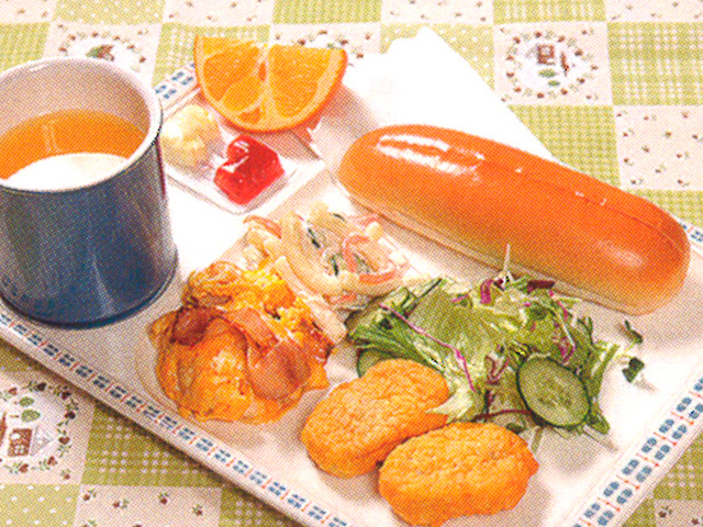 高山自動車短期大学の学食