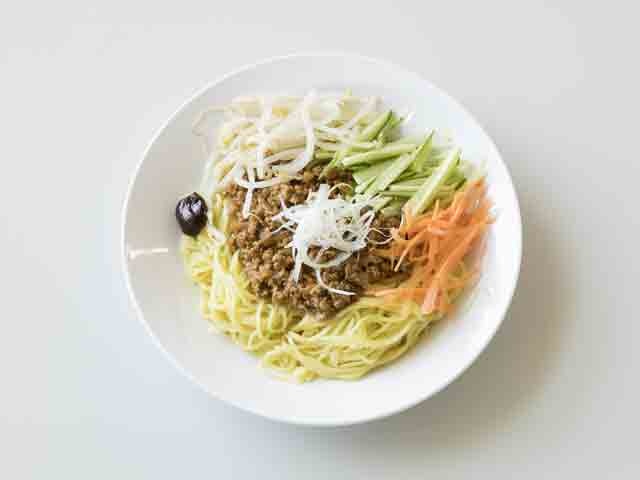 東京医療学院大学の学食