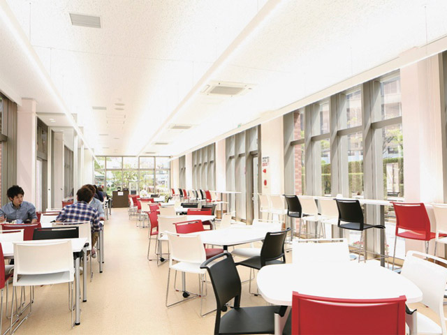 九州産業大学の学食