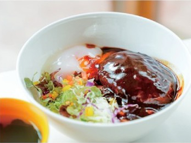 埼玉工業大学の学食
