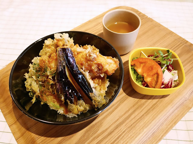 千葉商科大学の学食