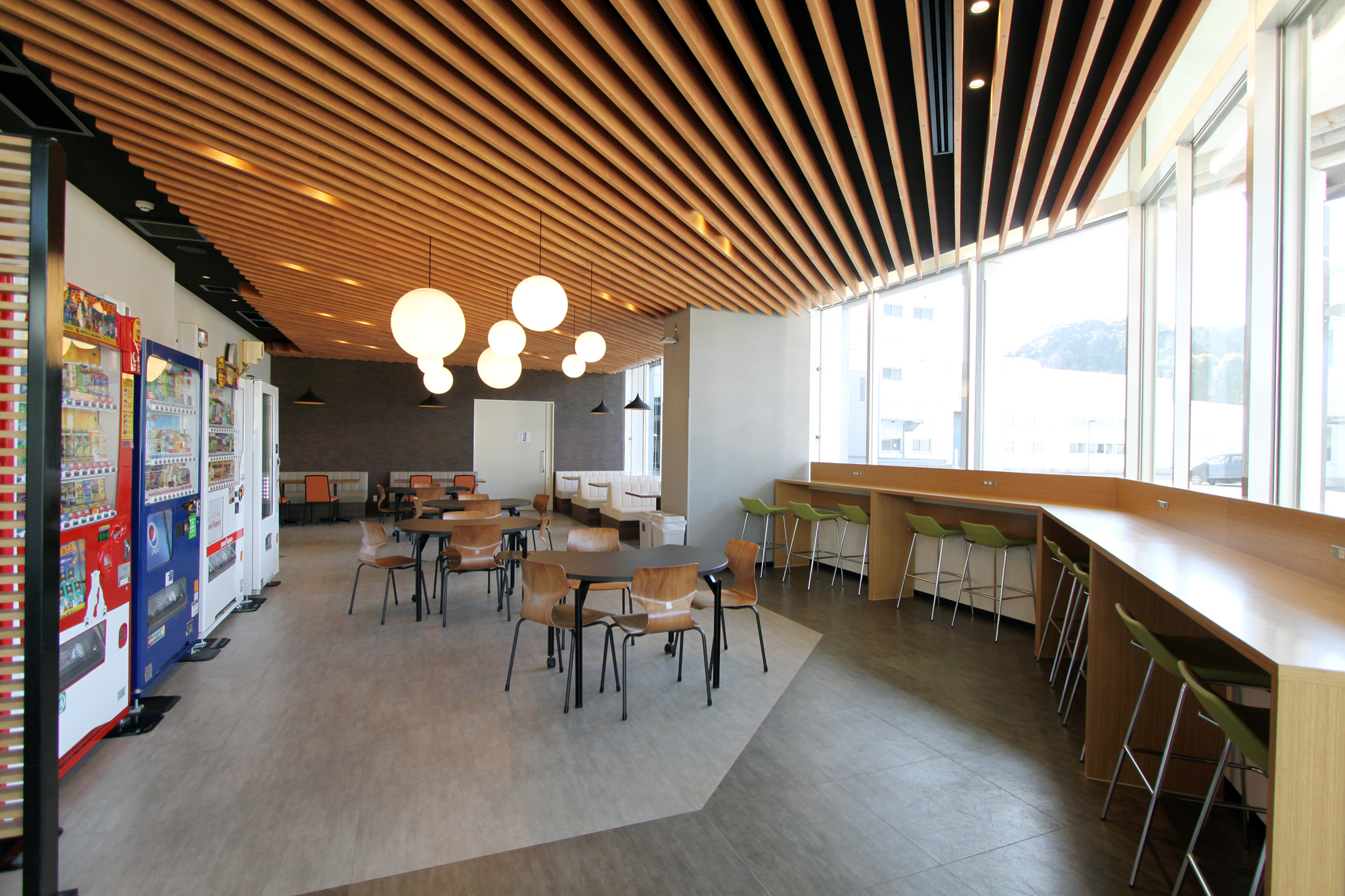 愛知工科大学の学食