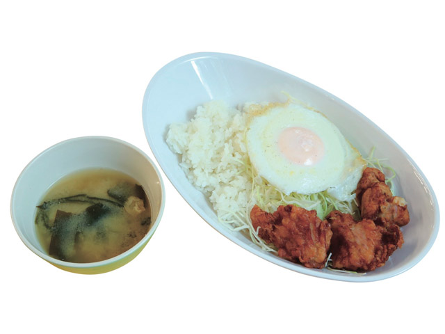 九州産業大学造形短期大学部の学食