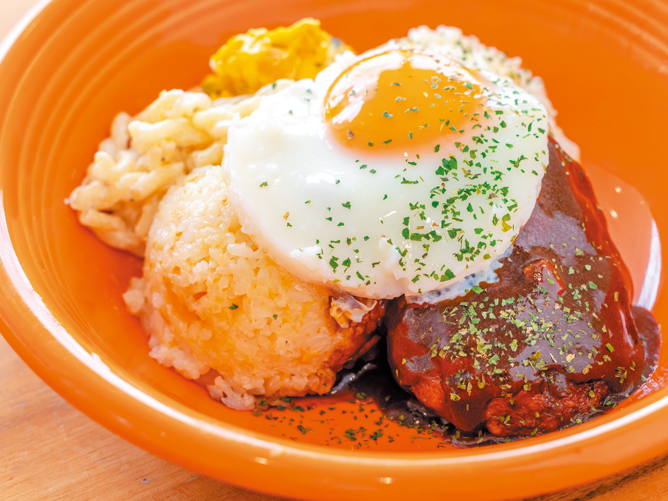 愛知工業大学の学食