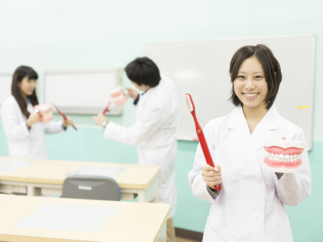 明海大学の部活