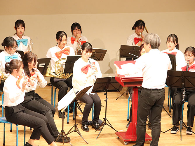 岡崎短期大学の部活・クラブ