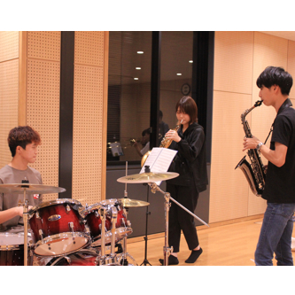 大阪商業大学のcampusgallery