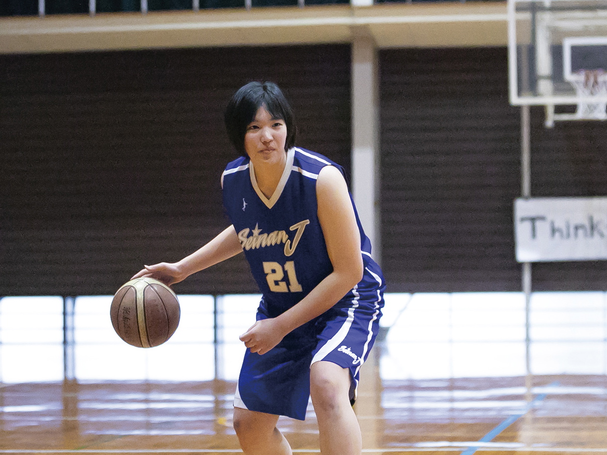 西南女学院大学の部活