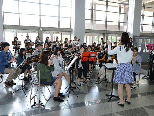 昭和薬科大学の部活