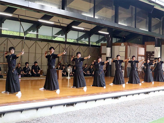 名古屋商科大学の部活