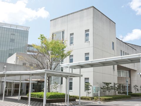 学生会館