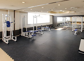 スポーツトレーニングルーム（本館）