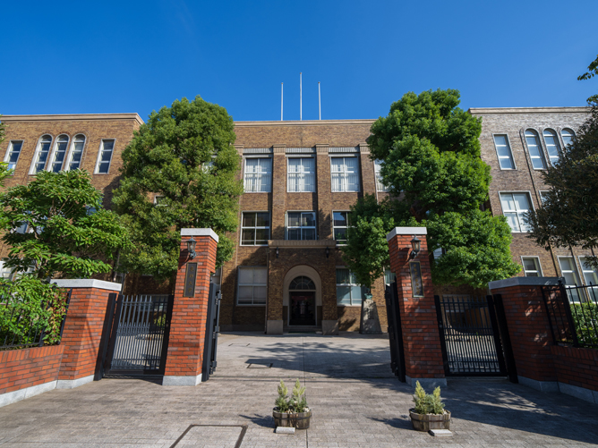 大森キャンパス 医学部本館