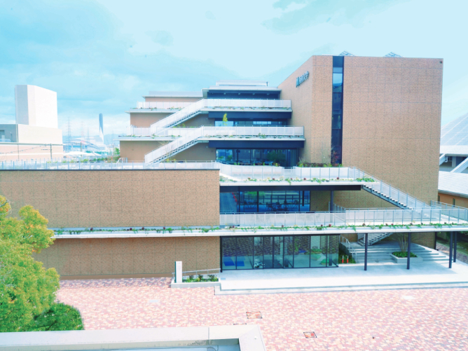 阪南大学